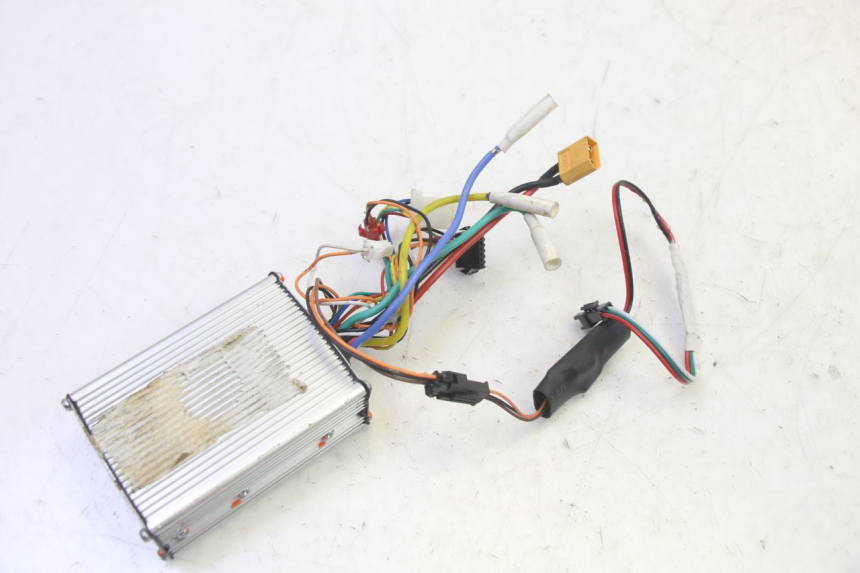 photo de REGULATOR HITWAY H5 1