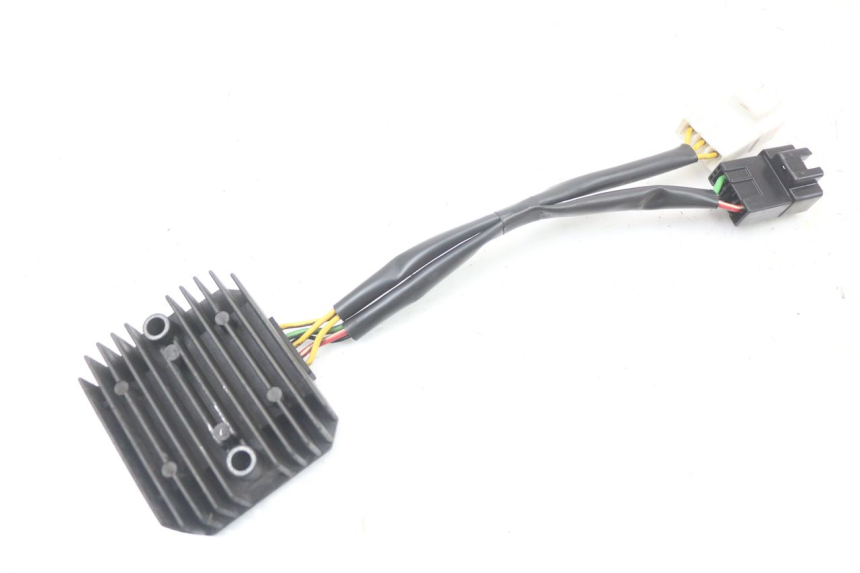 photo de REGULATOR HONDA FES S-WING SWING 125 (2007 - 2015)