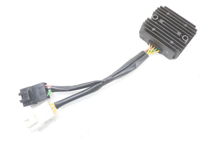 photo de REGULATOR HONDA FES S-WING SWING 125 (2007 - 2015)