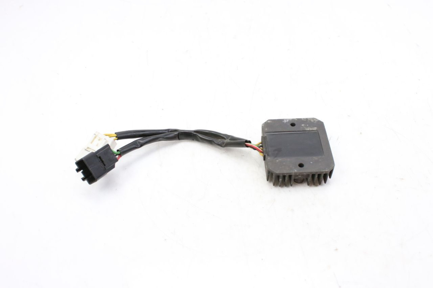 photo de CHARGING REGULATOR HONDA FES S-WING SWING ABS 125 (2007 - 2015)