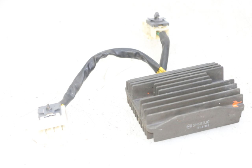photo de REGULATOR PIAGGIO IE MP3 YOURBAN 300 (2011 - 2016)
