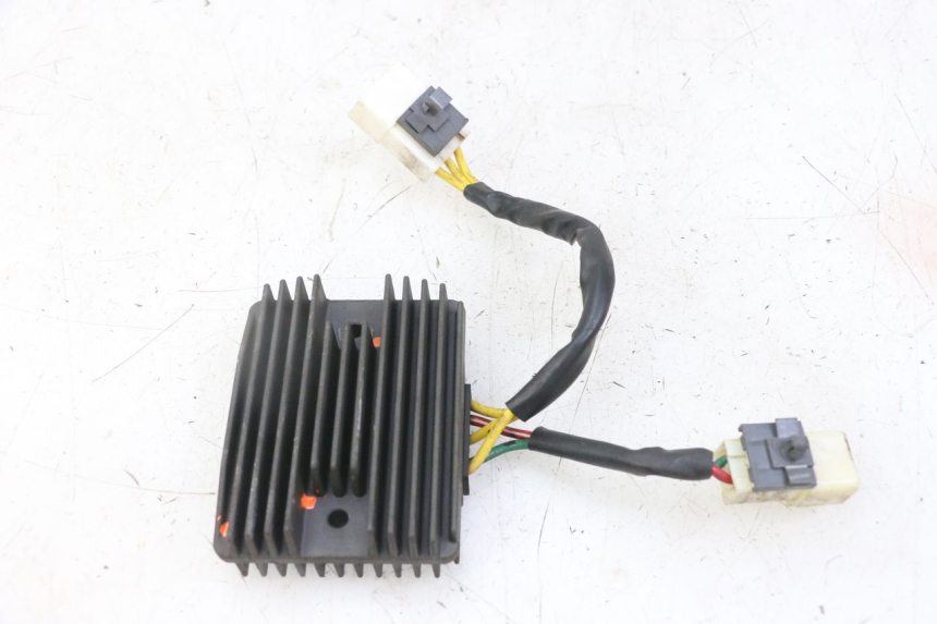 photo de REGULATOR PIAGGIO IE MP3 YOURBAN 300 (2011 - 2016)