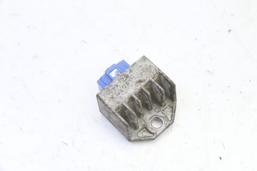 photo de REGULATOR YAMAHA JOG R 50 (2004 - 2014)