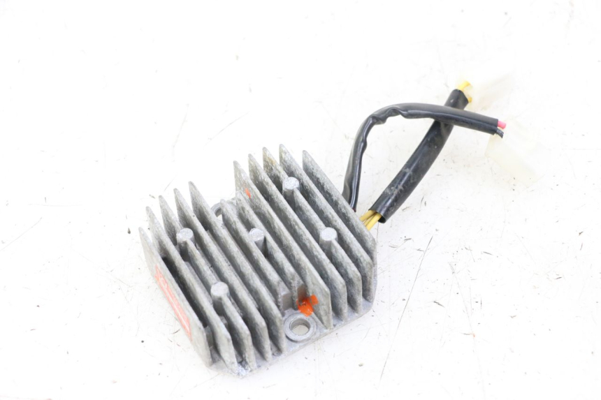 photo de REGULATOR SYM JOYMAX 125 (2010 - 2017)