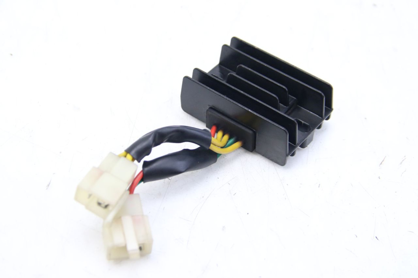 photo de CHARGING REGULATOR PEUGEOT KISBEE 2T 50 (2018 - 2022)