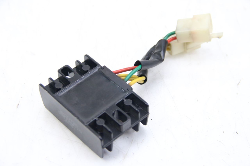 photo de CHARGING REGULATOR PEUGEOT KISBEE 2T 50 (2018 - 2022)