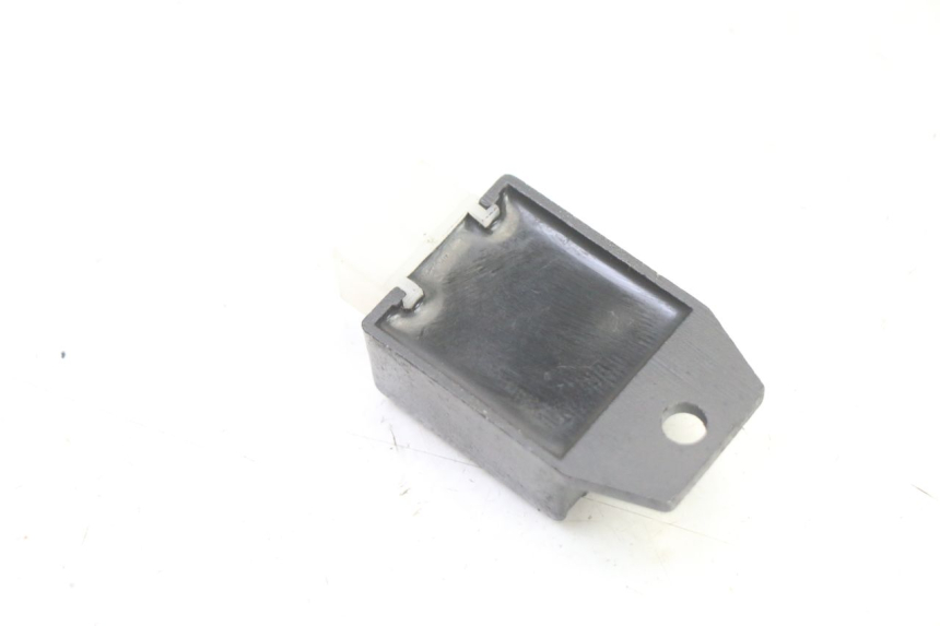 photo de CHARGING REGULATOR PEUGEOT KISBEE 2T 50 (2010 - 2017)