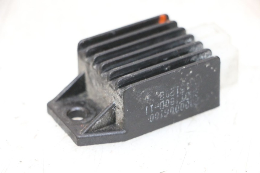 photo de CHARGING REGULATOR PEUGEOT KISBEE 2T 50 (2010 - 2017) - Main view