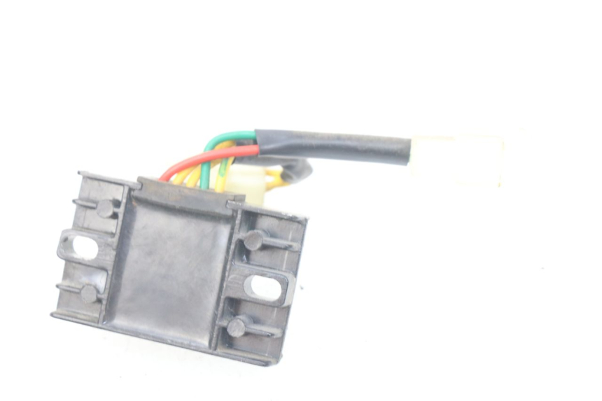 photo de CHARGING REGULATOR PEUGEOT KISBEE 4T 50 (2018 - 2022)