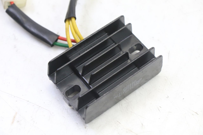 photo de CHARGING REGULATOR PEUGEOT KISBEE 4T 50 (2018 - 2022)