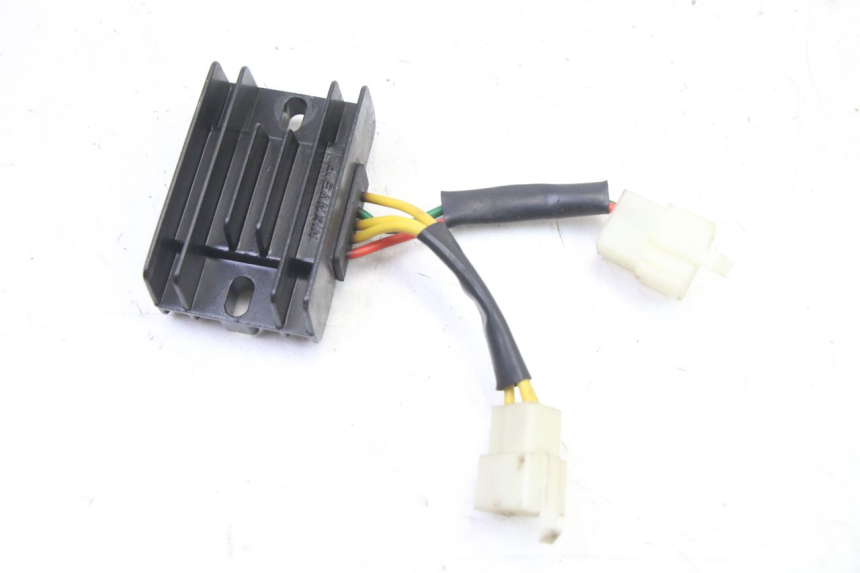 photo de CHARGING REGULATOR PEUGEOT KISBEE 4T 50 (2018 - 2022)