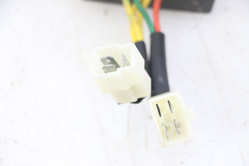 photo de CHARGING REGULATOR PEUGEOT KISBEE 4T 50 (2018 - 2022)