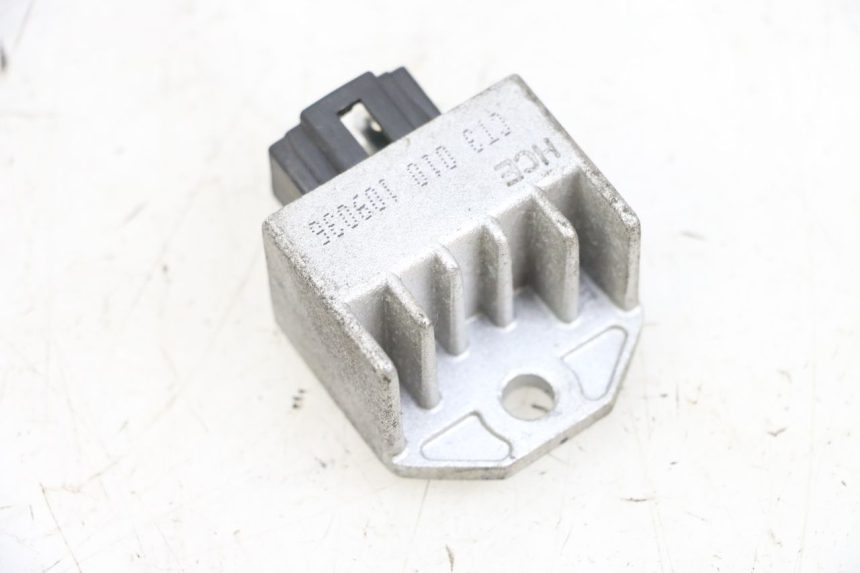 photo de CHARGING REGULATOR PEUGEOT KISBEE 4T 50 (2010 - 2017)