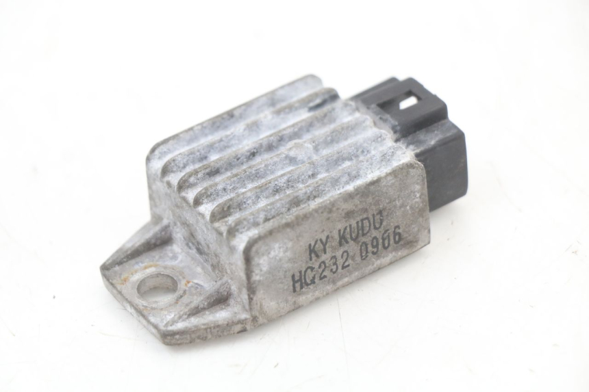 photo de REGULATOR KYMCO AGILITY PREMIUM 50 (2007 - 2010)