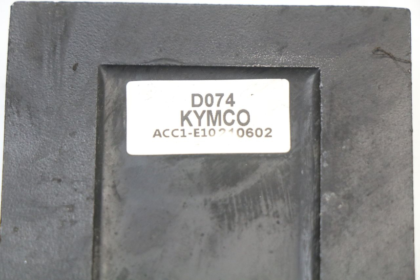 photo de REGULATOR KYMCO SUPER 8 4T 50 (2021 - 2024)