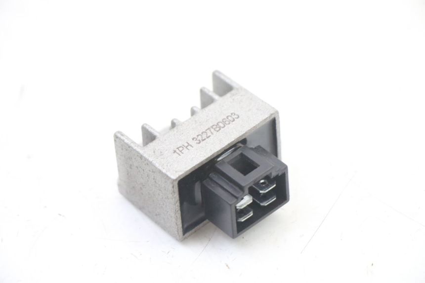 photo de CHARGING REGULATOR MBK OVETTO ONE 2T 50 (2013 - 2017)