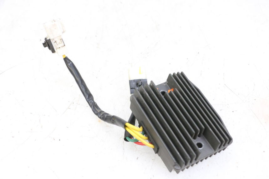 photo de CHARGING REGULATOR PIAGGIO MP3 500 (2014 - 2017) - Checked used part