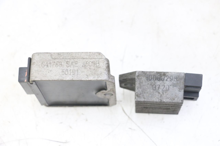 photo de CHARGING REGULATOR PIAGGIO NEW TYPHOON 50 (2018 - 2021)