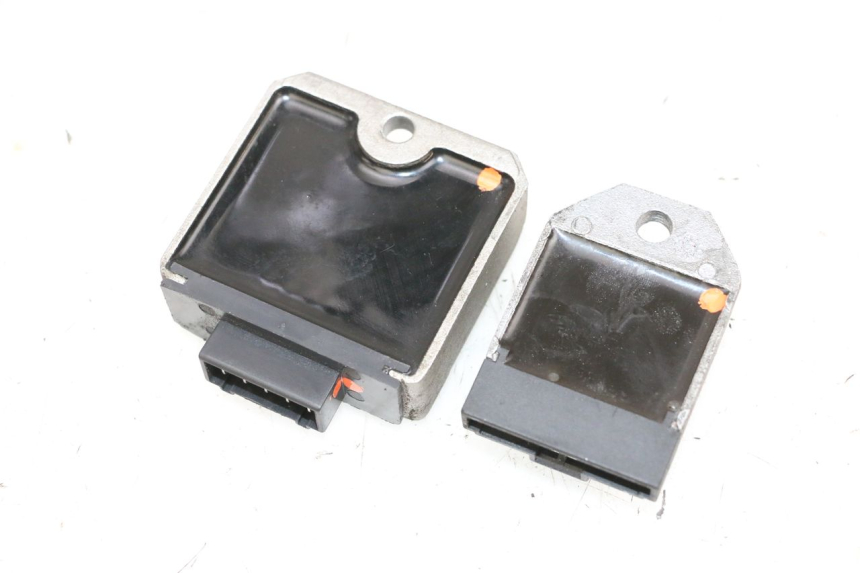 photo de CHARGING REGULATOR PIAGGIO NEW TYPHOON 50 (2018 - 2021) - Product overview