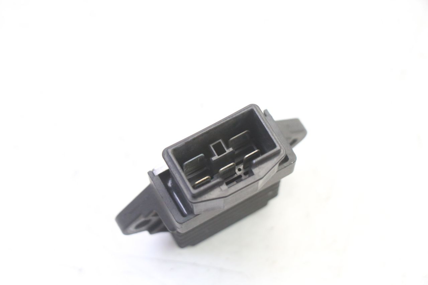 photo de REGULATOR CHARGE HONDA NTV DEAUVILLE 650 (2001 - 2006)