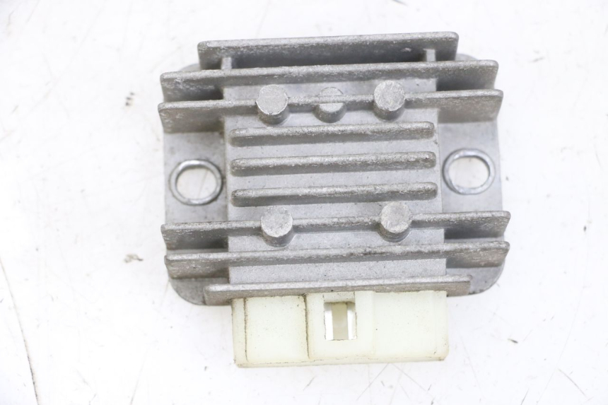 photo de CHARGING REGULATOR JM MOTORS OLDIES 4T 50 (2010 - 2020) - Main view