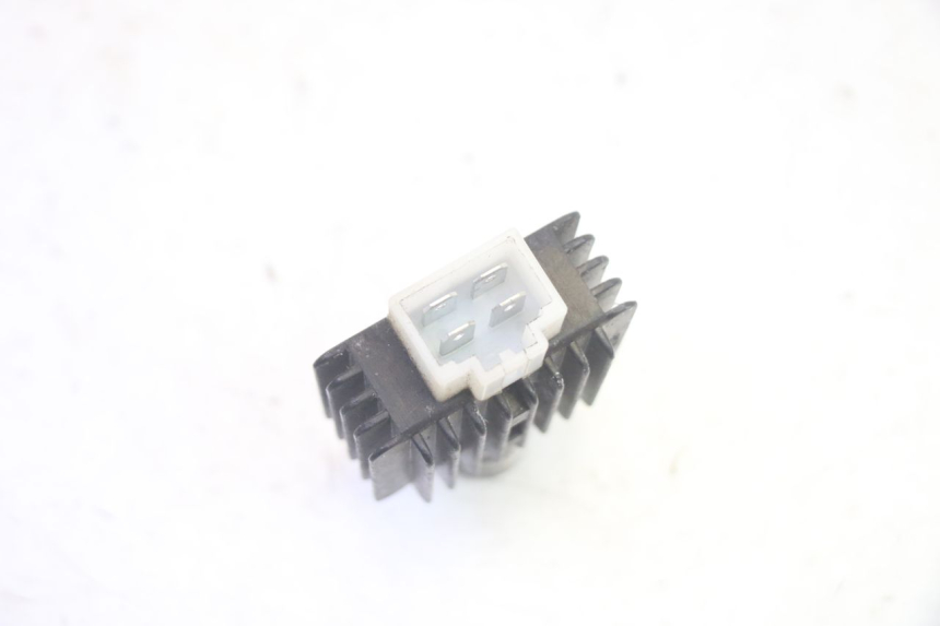 photo de REGULATOR JM MOTORS OLDIES GT 4T 50 (2018 - 2025) - Alternative perspective