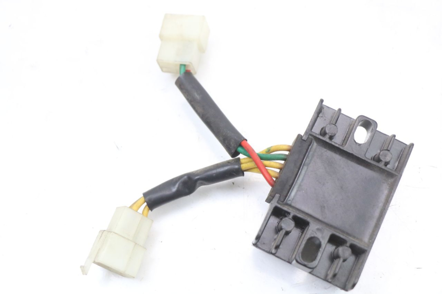 photo de CHARGING REGULATOR PEUGEOT KISBEE 4T 50 (2018 - 2022)