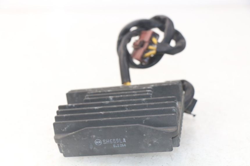 photo de REGULATOR PEUGEOT SATELIS 500 (2007 - 2013)