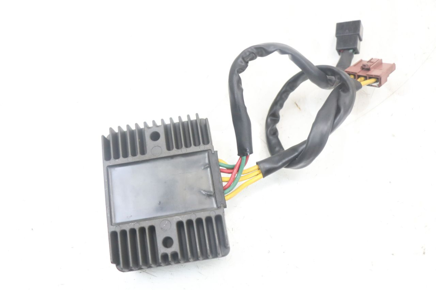 photo de CHARGING REGULATOR PEUGEOT SATELIS 125 (2006 - 2009)