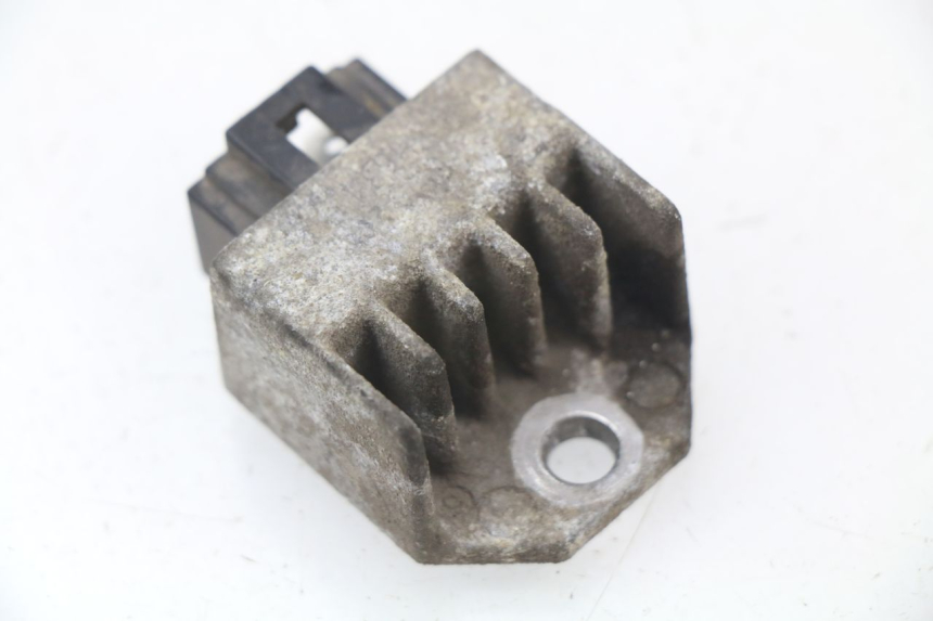 photo de REGULATOR PEUGEOT SPEEDFIGHT 2 AC 50 (2000 - 2009)