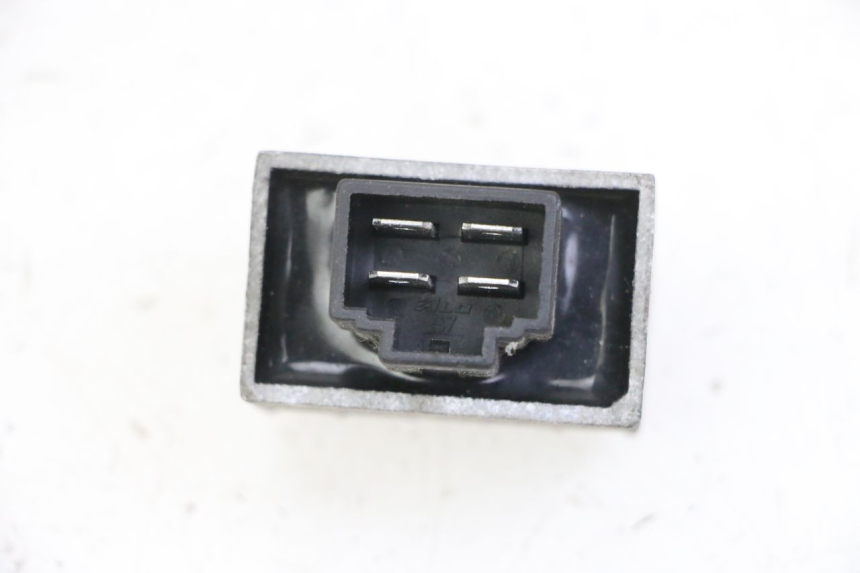 photo de CHARGING REGULATOR PEUGEOT TWEET 4T 50 (2014 - 2019)