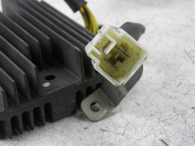 photo de REGULATOR PIAGGIO MP3 LT 300 (2010 - 2016)