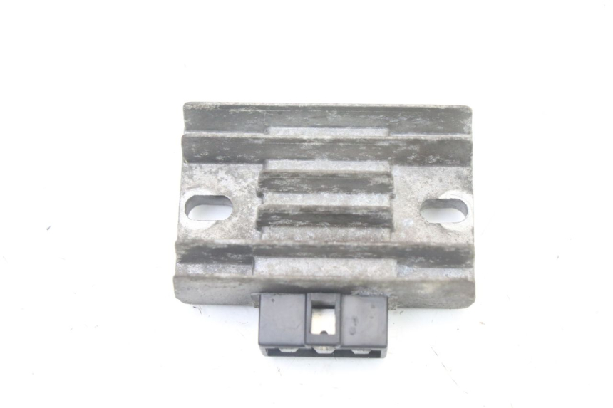 photo de CHARGING REGULATOR PIAGGIO VESPA GRANTURISMO 125 (2003 - 2007)