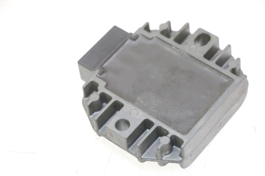 photo de REGULATOR PIAGGIO VESPA LX 150 (2005 - 2013)