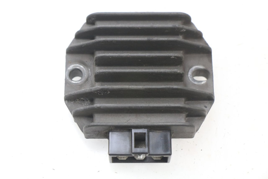 photo de CHARGING REGULATOR PIAGGIO X8 125 (2004 - 2007)