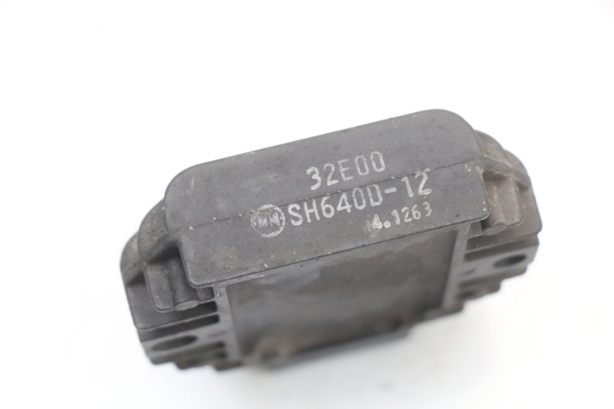 photo de CHARGING REGULATOR PIAGGIO X8 125 (2004 - 2007)