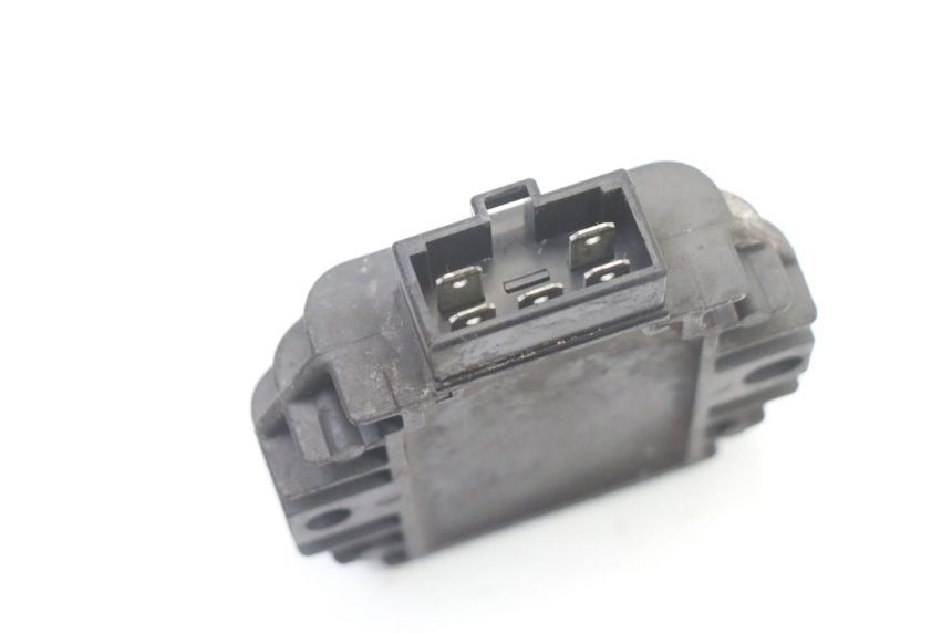 photo de CHARGING REGULATOR PIAGGIO X8 125 (2004 - 2007)