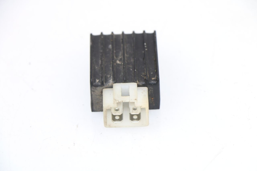 photo de REGULATOR TNT MOTOR ROMA 10' 2T 50 (2011 - 2018)