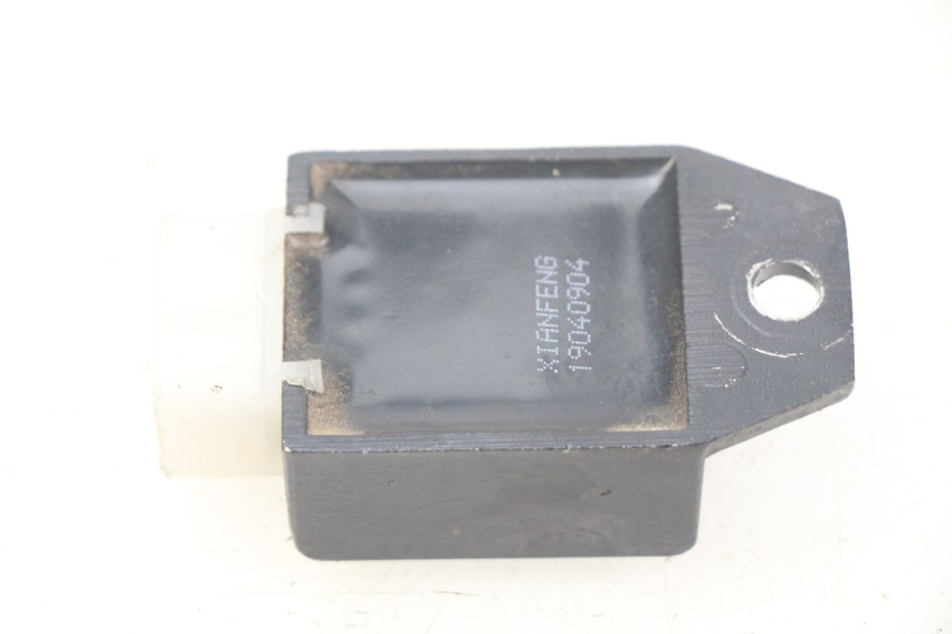 photo de CHARGING REGULATOR APOLLO RXF 125