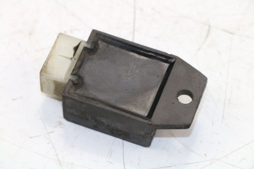 photo de REGULATOR DAELIM S4 50 (2010 - 2015) - Alternative perspective