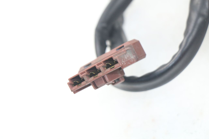 photo de REGULATOR PEUGEOT SATELIS 300 (2012 - 2015) - Zoom on usage condition