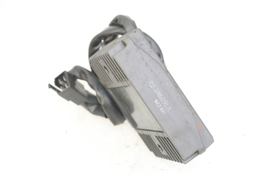 photo de REGULATOR PEUGEOT SATELIS 125 (2013 - 2018)