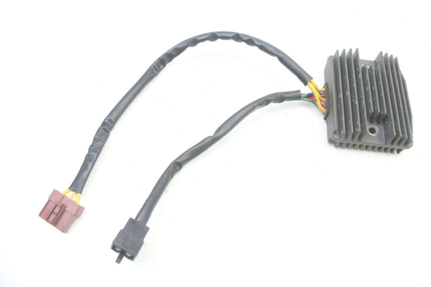 photo de REGULATOR PEUGEOT SATELIS 250 (2006 - 2012)