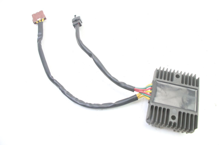 photo de REGULATOR PEUGEOT SATELIS 250 (2006 - 2012)
