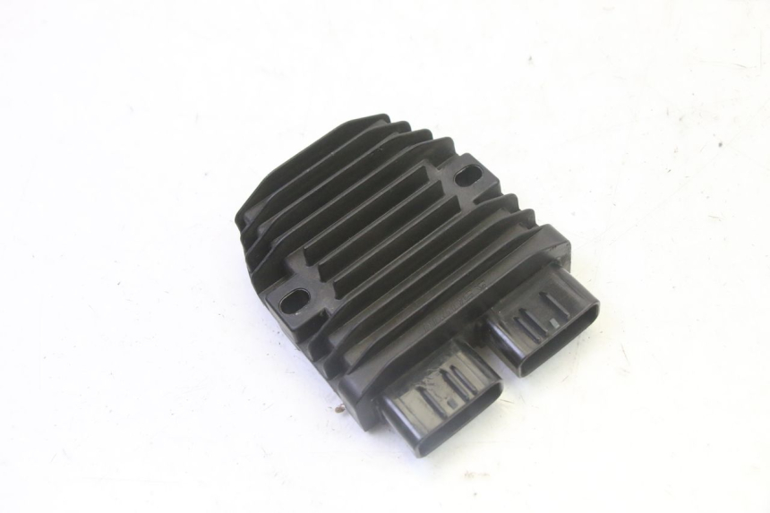 photo de REGULATOR PEUGEOT SATELIS 125 (2013 - 2018)