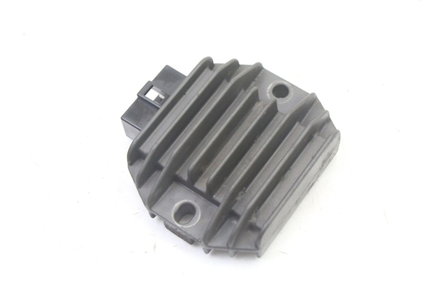 photo de REGULATOR APRILIA SCARABEO GT TOURING 125 (1999 - 2005)