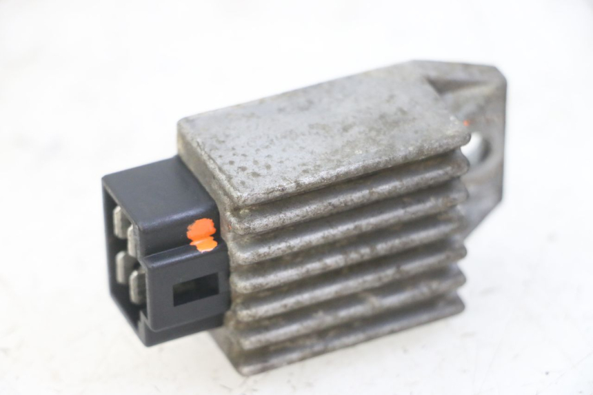 photo de REGULATOR PEUGEOT SPEEDFIGHT 2 LC 50 (2000 - 2009)