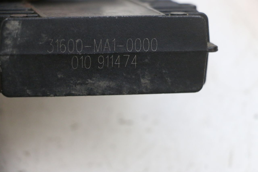 photo de REGULATOR PEUGEOT SPEEDFIGHT 4 4T EFI 50 (2021 - 2025) - Component detail