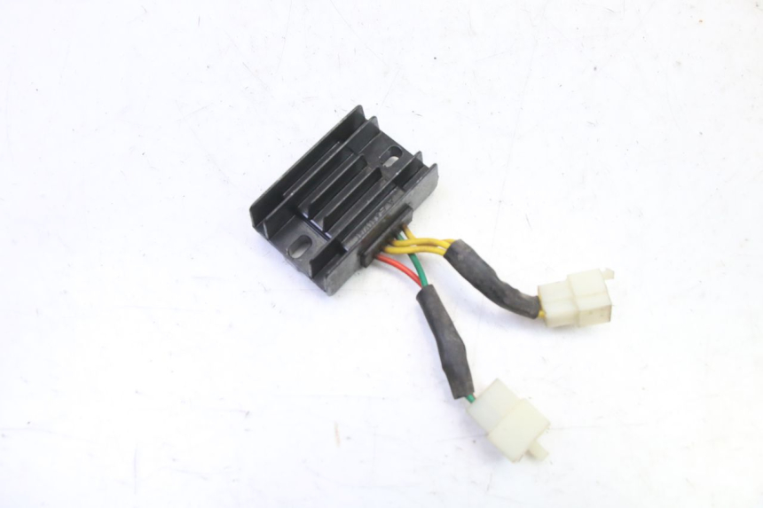 photo de REGULATOR PEUGEOT STREETZONE I 2T 50 (2018 - 2020)