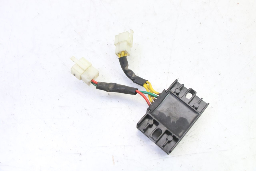 photo de REGULATOR PEUGEOT STREETZONE I 2T 50 (2018 - 2020)